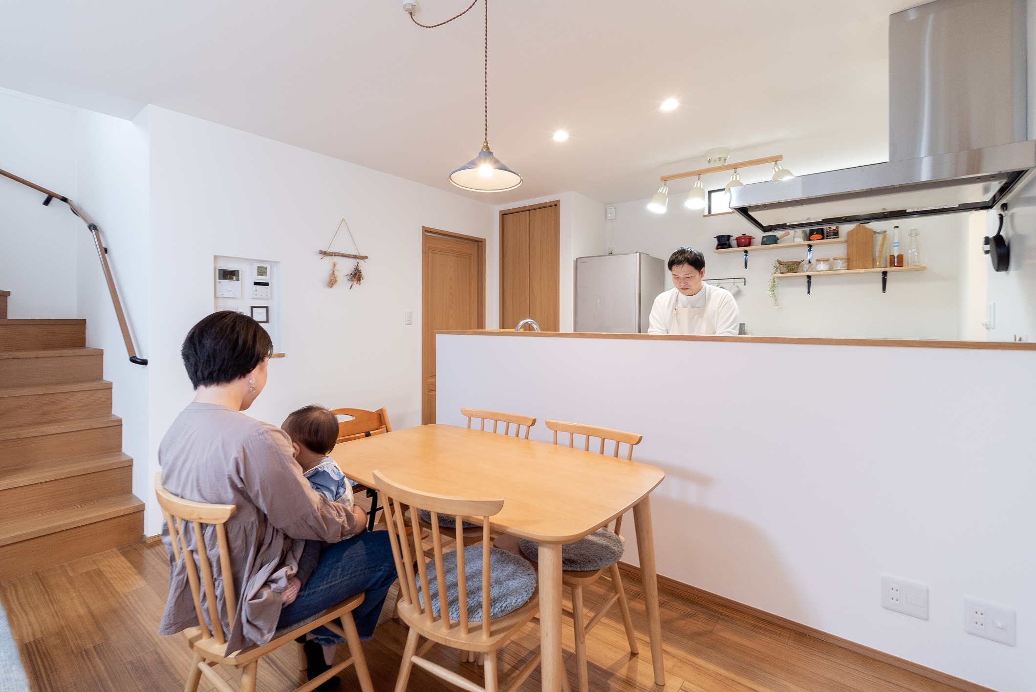 田中住建の施工事例【カフェのような空間が広がる家】